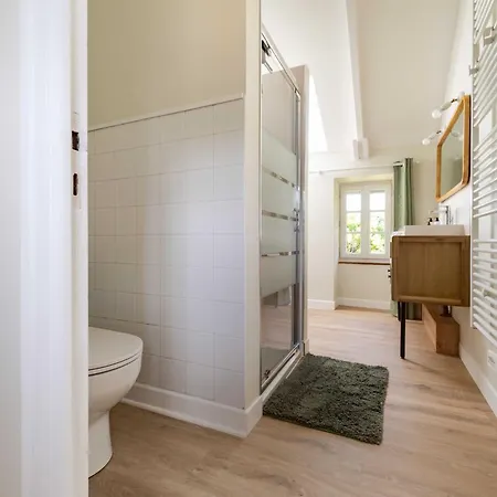 לינה וארוחת בוקר Clerval - Et