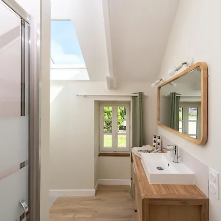 Bed & Breakfast Clerval - Et 4*