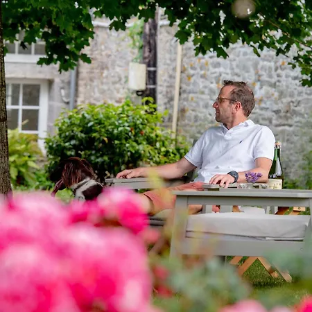 Clerval - Et Bed & Breakfast Dragey