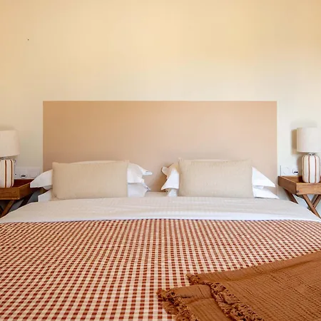 Clerval - Et Bed & Breakfast Dragey