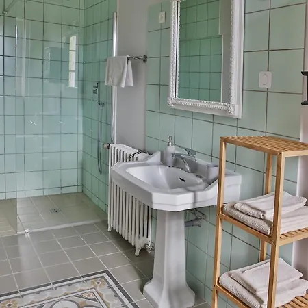 Bed & Breakfast Clerval - Et 4*